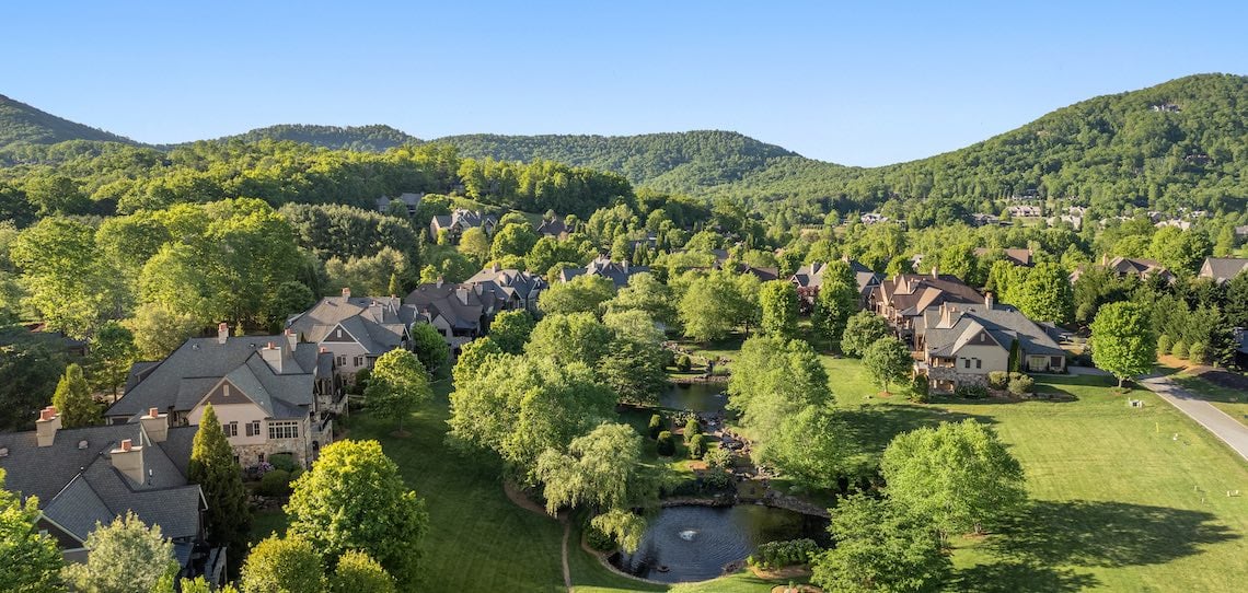 Luxury Communities in Asheville, NC (2025 Guide)(01)