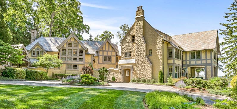 7 Stuyvesant Rd Biltmore Forest home front