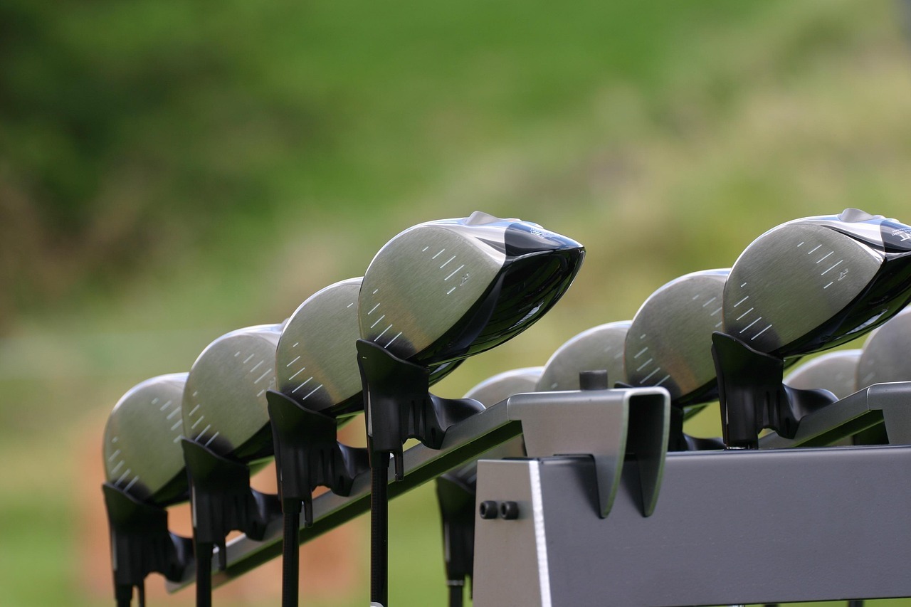golf clubs